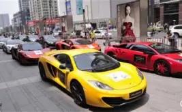 黄渤携神秘,女子江畔同,行引热议,yy易游体育官方,yy易游中国体育,YY易游体育官方网站,yy易游体育app下载