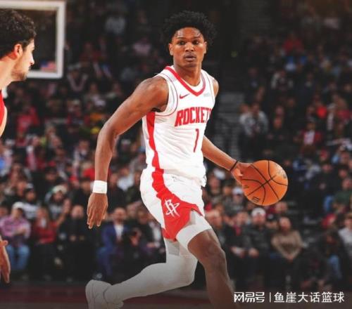 裘德,贝灵汉女友,圣地亚哥,yy易游体育官方,yy易游中国体育,YY易游体育官方网站,yy易游体育app下载