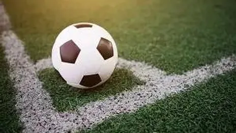 11月22日解说杯S6总决赛 GBS对决WEG 视频在线观看